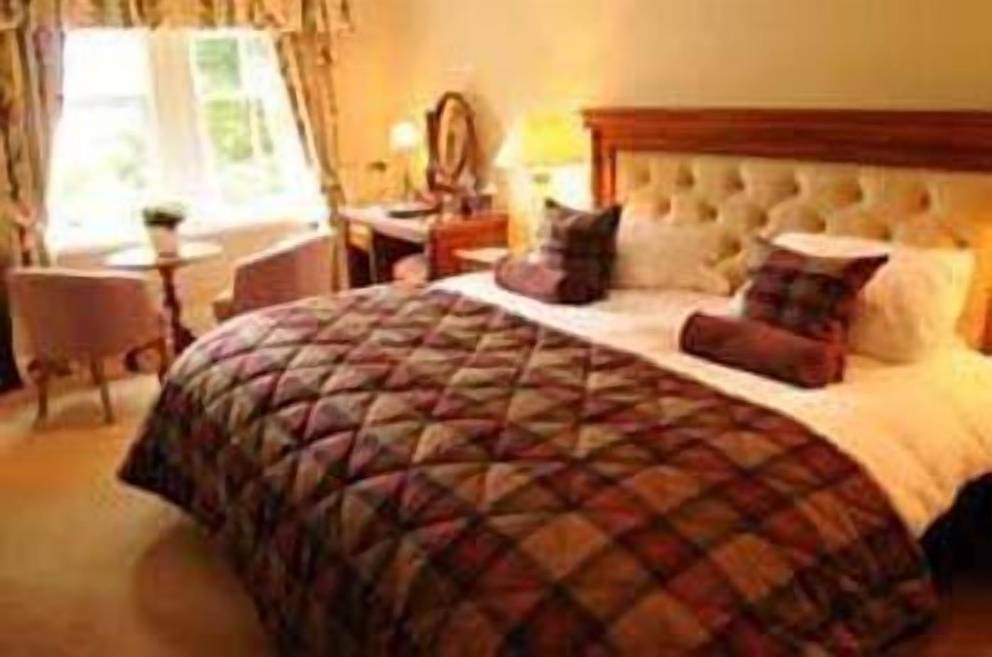 Taychreggan Hotel Portsonachan Bagian luar foto