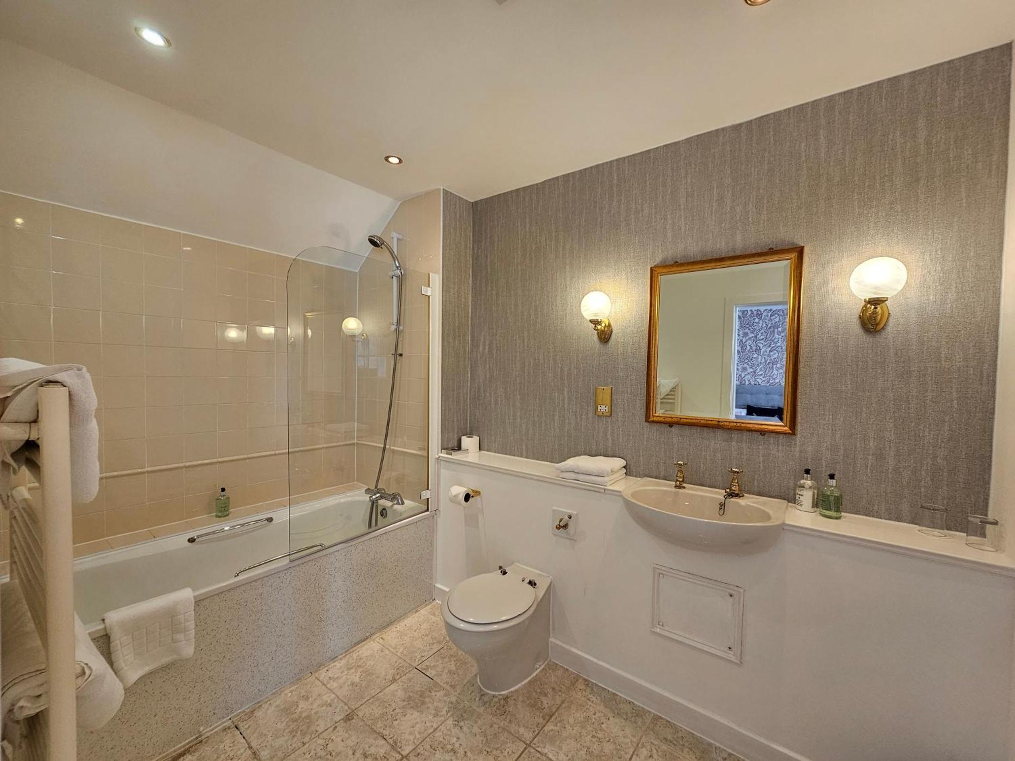 Taychreggan Hotel Portsonachan Bagian luar foto