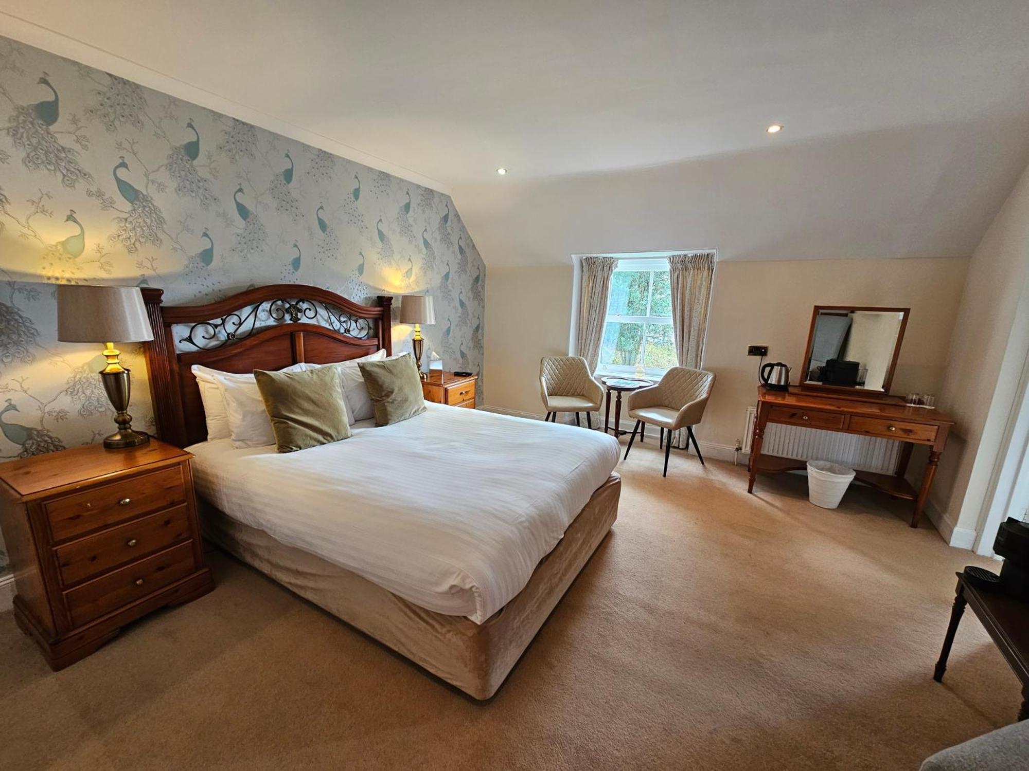 Taychreggan Hotel Portsonachan Bagian luar foto