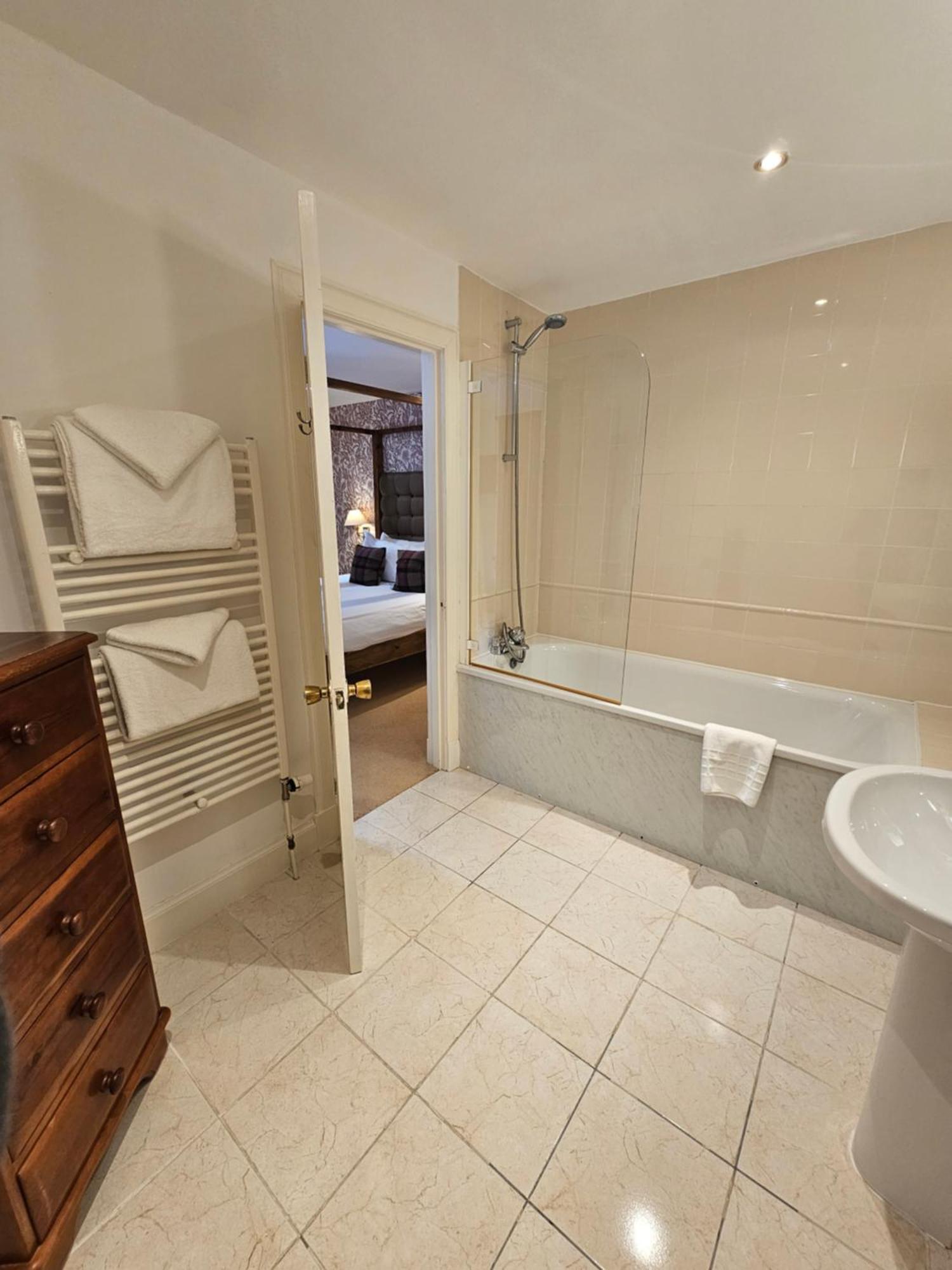 Taychreggan Hotel Portsonachan Bagian luar foto