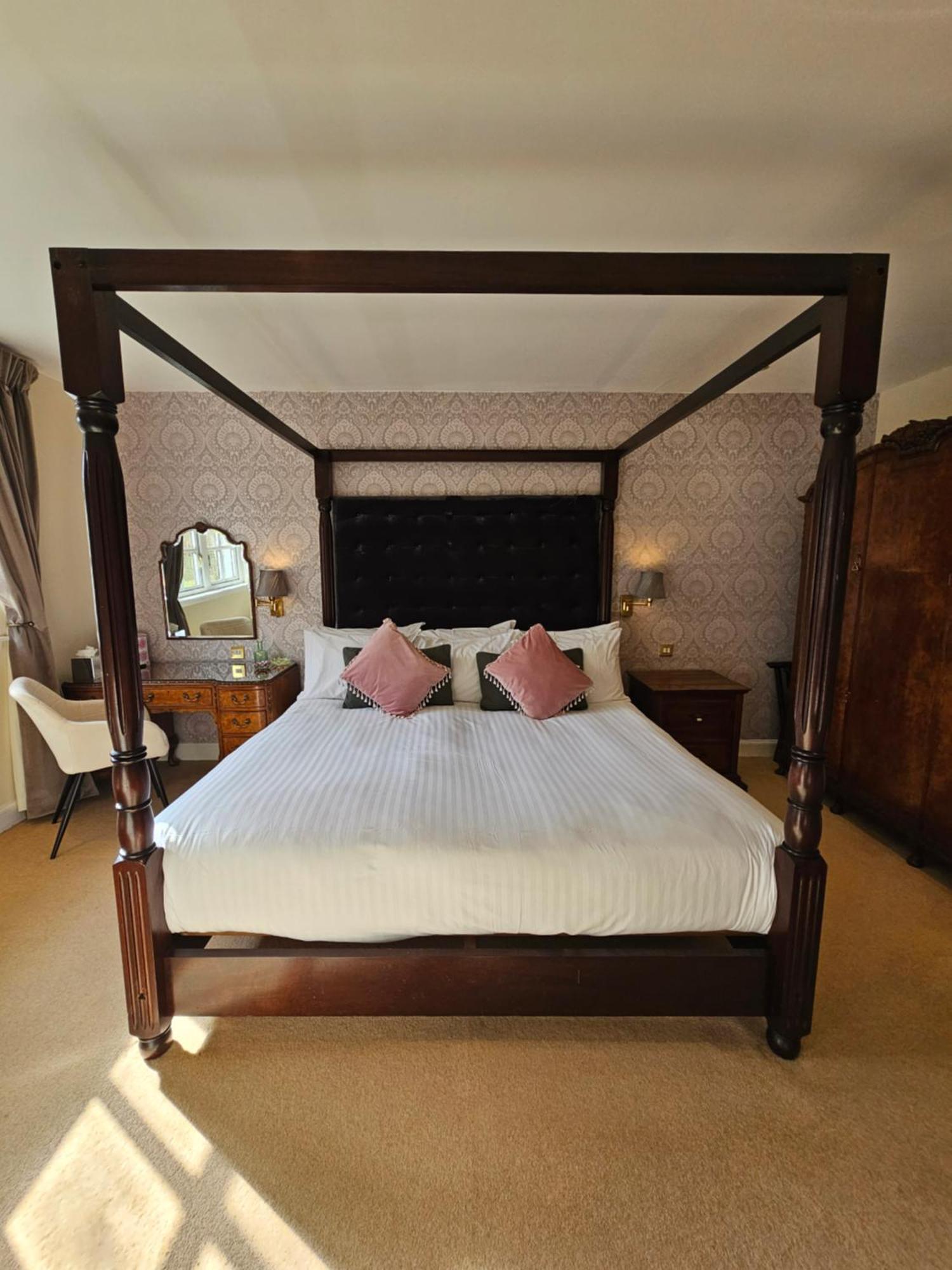 Taychreggan Hotel Portsonachan Bagian luar foto