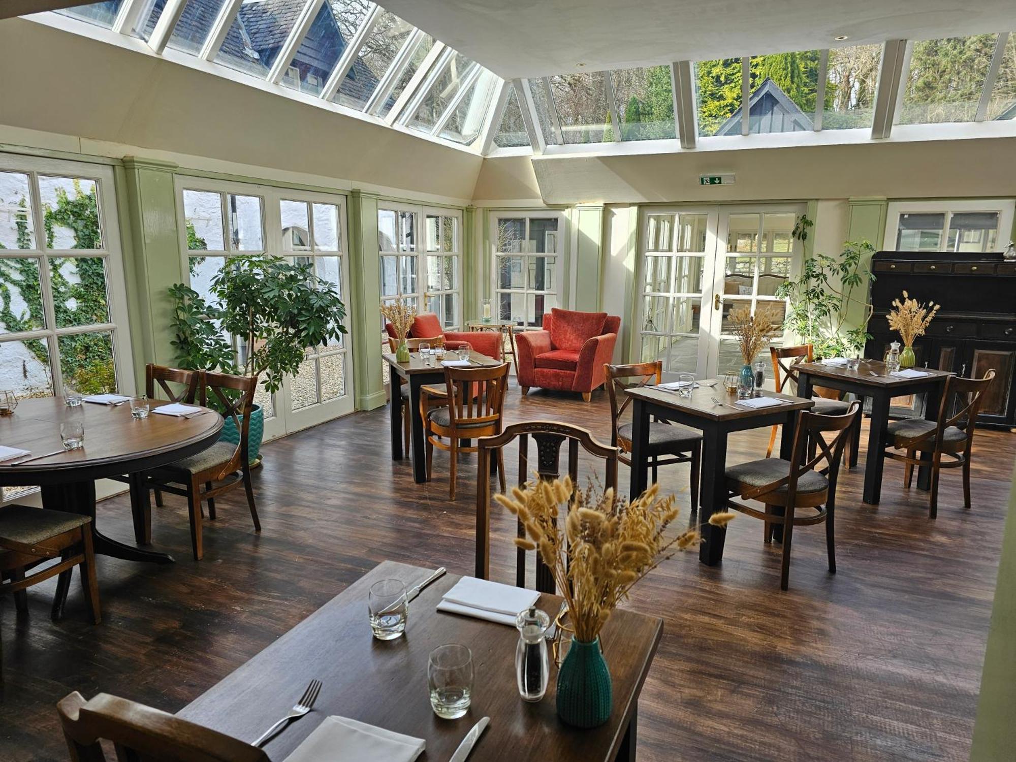 Taychreggan Hotel Portsonachan Bagian luar foto