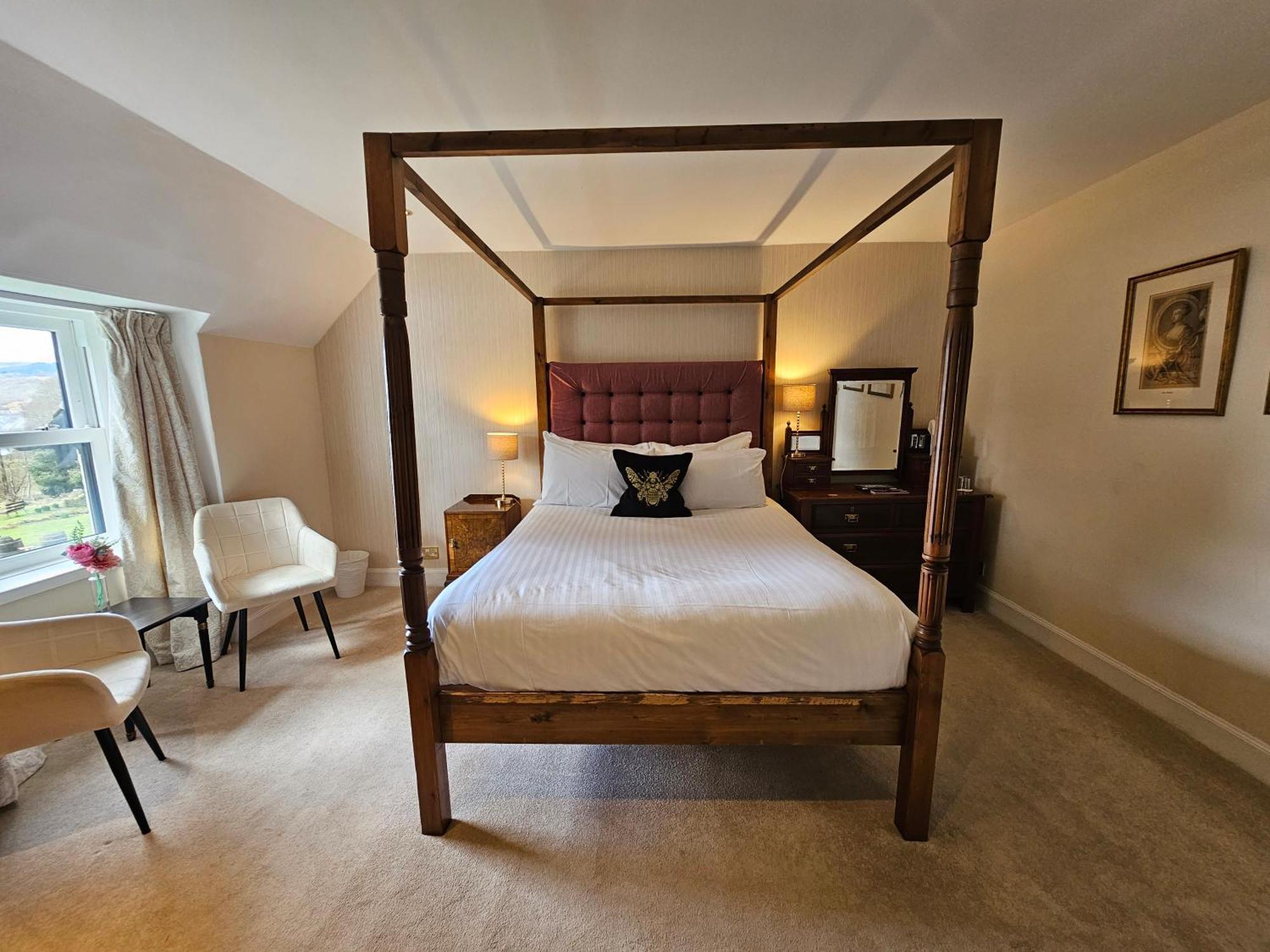 Taychreggan Hotel Portsonachan Bagian luar foto