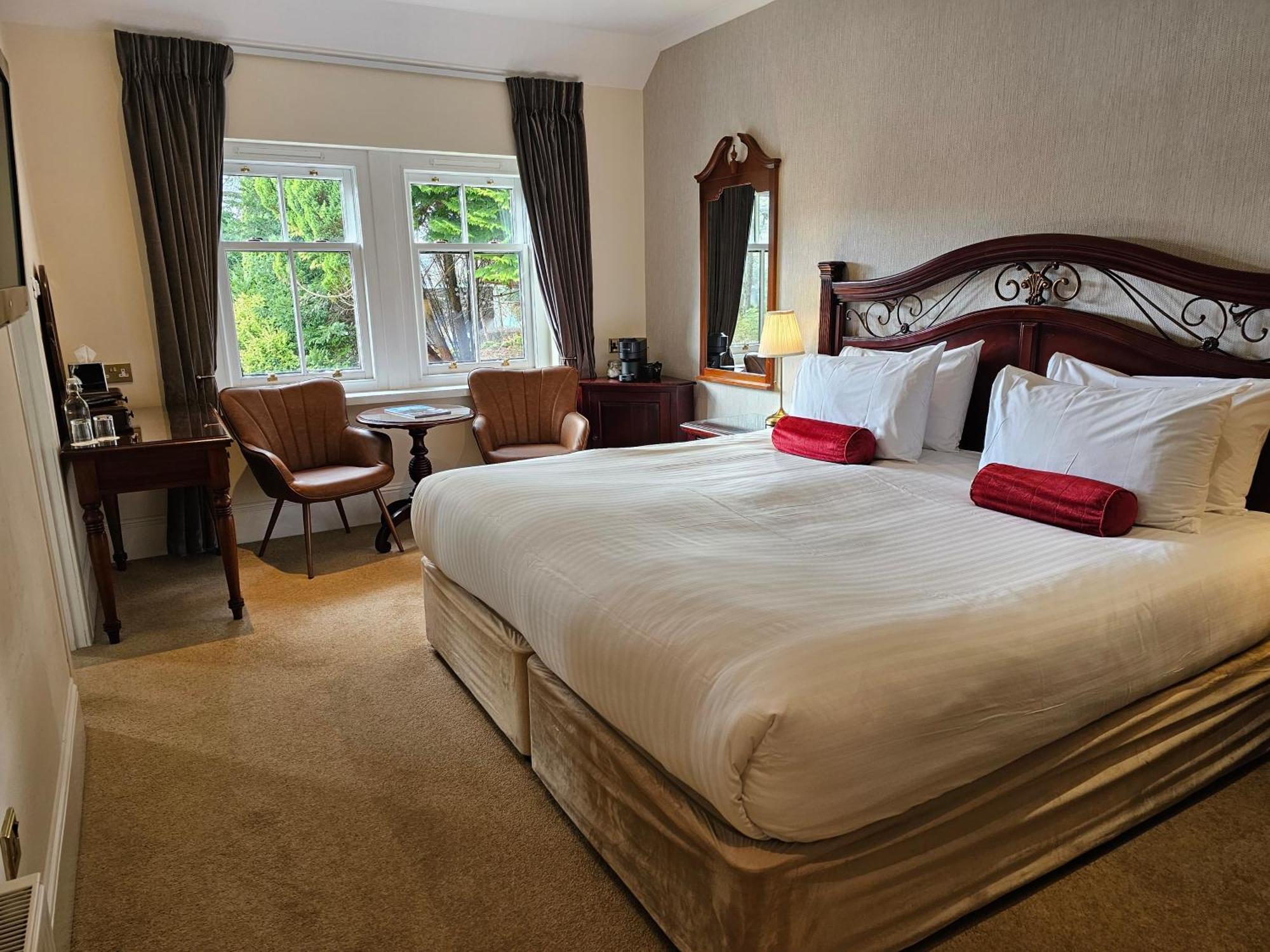 Taychreggan Hotel Portsonachan Bagian luar foto