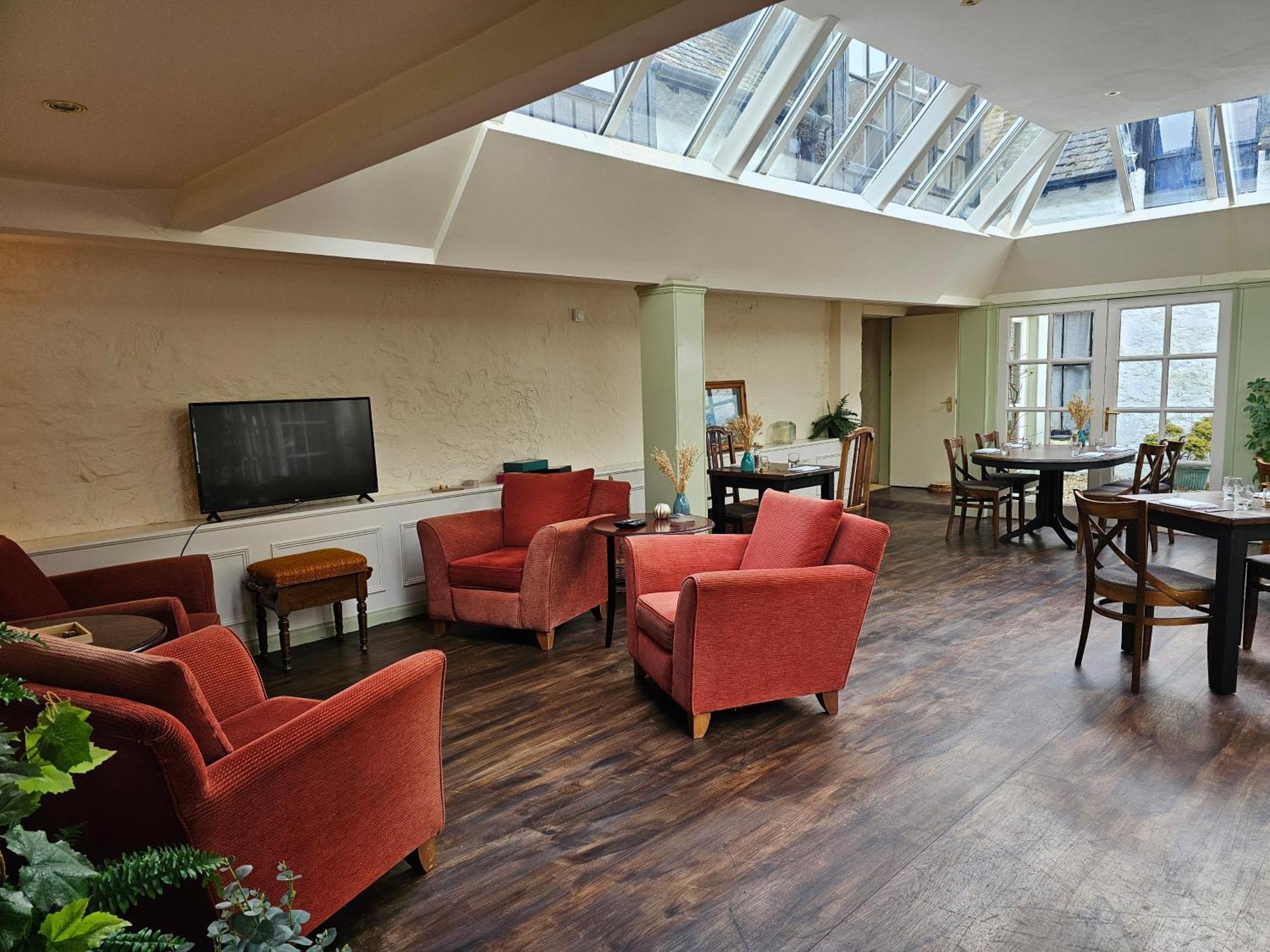 Taychreggan Hotel Portsonachan Bagian luar foto