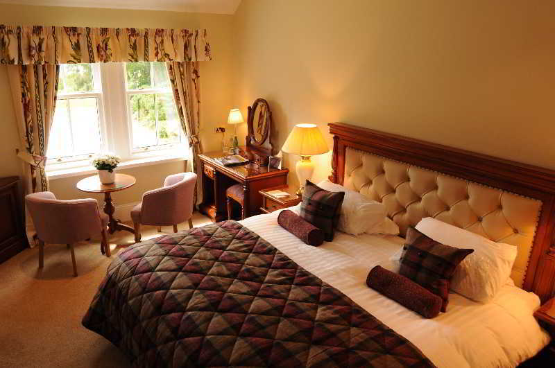 Taychreggan Hotel Portsonachan Bagian luar foto